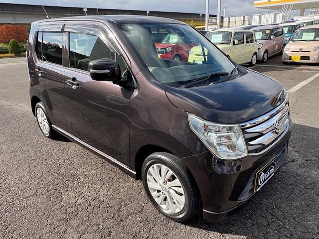 ワゴンＲ ＦＺ　ナビ／アイドリングストップ／シートヒーター／プッシュスタート／スマートキー／横滑り防止／純正アルミ／オートエアコン（12枚目）