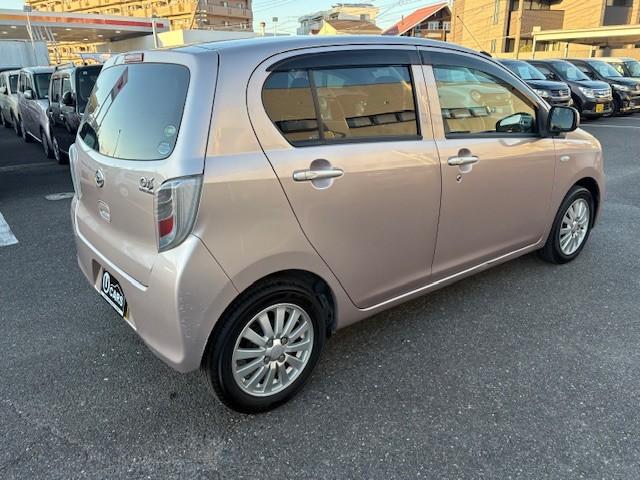 ミライース X リミテッドSA ナビ/キーレス/アイドリングストップ/衝突軽減ブレーキ/横滑り防止/純正アルミ(10枚目)