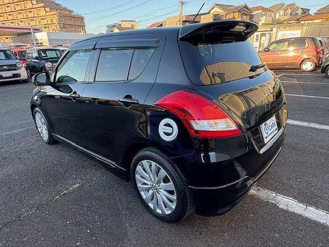 スイフト RS ナビTV/HIDヘッドライト/プッシュスタート/スマートキー/純正エアロ/純正アルミ/ステアリングスイッチ/フォグライト/オートエアコン(6枚目)