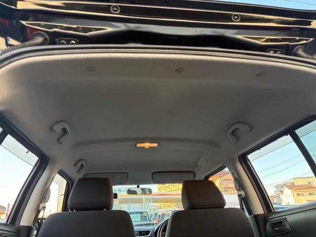 スイフト RS ナビTV/HIDヘッドライト/プッシュスタート/スマートキー/純正エアロ/純正アルミ/ステアリングスイッチ/フォグライト/オートエアコン(45枚目)