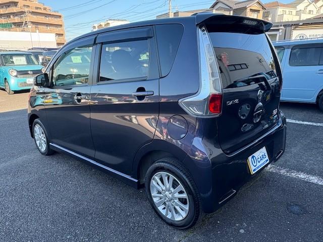 デイズ ライダー ハイウェイスター X 純正ナビ&TV/HIDヘッドライト/プッシュスタート/スマートキー/フォグライト/純正エアロ/純正アルミ/バックカメラ/(6枚目)