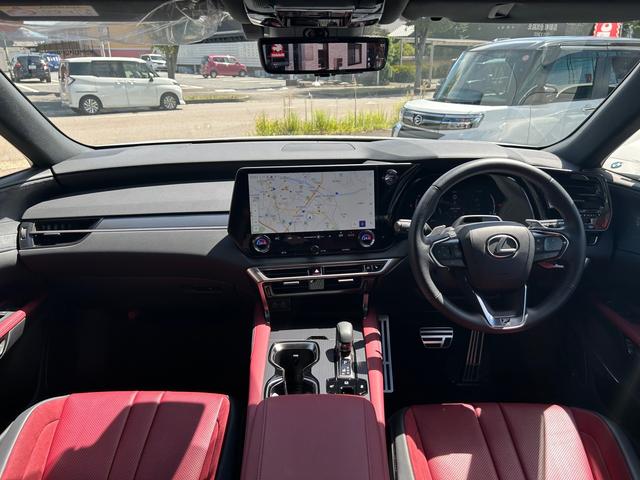 ＲＸ ＲＸ５００ｈ　Ｆスポーツパフォーマンス　４ＷＤ　ＴＲＤエアロ　スポーツマフラー＆リヤディフューザー　デジタルインナ－ミラ－　パノラマルーフ（28枚目）