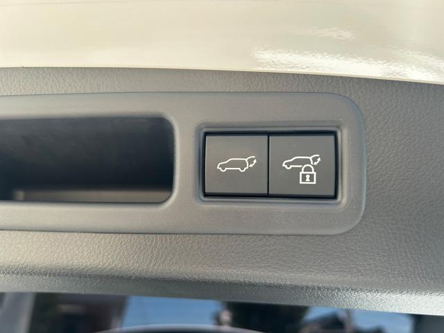 ＲＸ ＲＸ５００ｈ　Ｆスポーツパフォーマンス　４ＷＤ　ＴＲＤエアロ　スポーツマフラー＆リヤディフューザー　デジタルインナ－ミラ－　パノラマルーフ（49枚目）