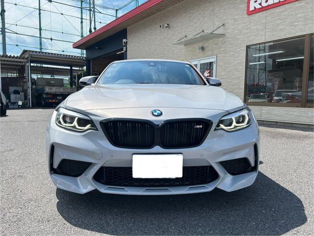 Ｍ２ コンペティション　ＨＤＤ純正ナビ　ブラックレザーシート（3枚目）