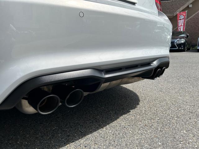 Ｍ２ コンペティション　ＨＤＤ純正ナビ　ブラックレザーシート（10枚目）