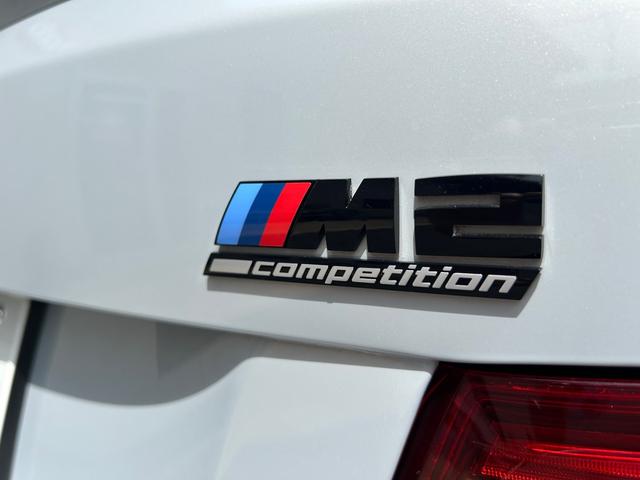 Ｍ２ コンペティション　ＨＤＤ純正ナビ　ブラックレザーシート（18枚目）