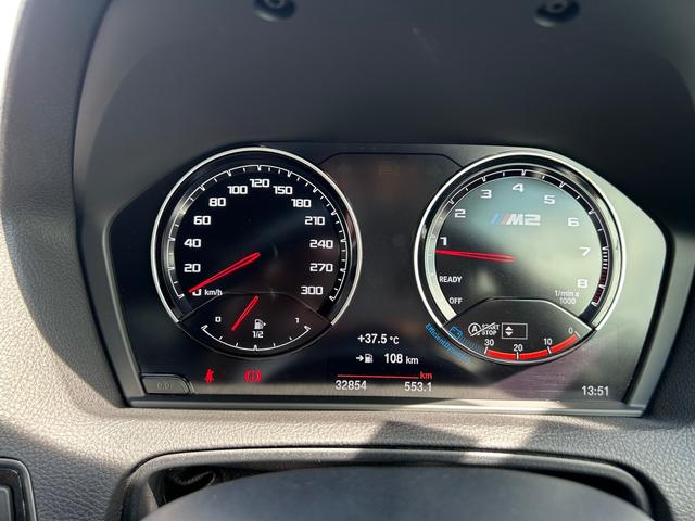 Ｍ２ コンペティション　ＨＤＤ純正ナビ　ブラックレザーシート（26枚目）