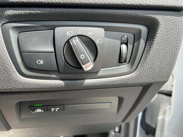 Ｍ２ コンペティション　ＨＤＤ純正ナビ　ブラックレザーシート（36枚目）