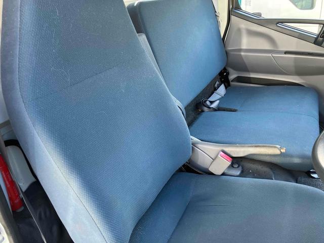 キャンター 中温冷凍車ー5C°東プレ荷台箱 サーモキング冷凍機 レンタアップ 左開口部サイズW820H1620 リア観音開きサイズW1750H1790(28枚目)