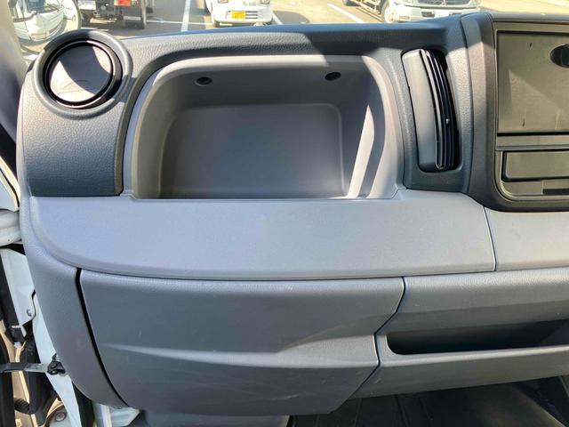 キャンター 中温冷凍車ー5C°東プレ荷台箱 サーモキング冷凍機 レンタアップ 左開口部サイズW820H1620 リア観音開きサイズW1750H1790(31枚目)