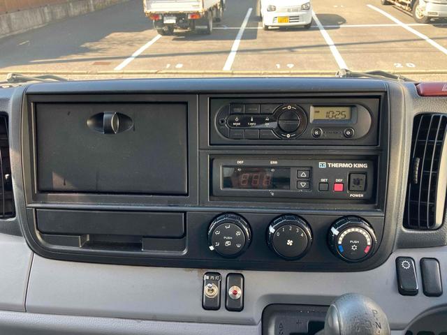 キャンター 中温冷凍車ー5C°東プレ荷台箱 サーモキング冷凍機 レンタアップ 左開口部サイズW820H1620 リア観音開きサイズW1750H1790(33枚目)