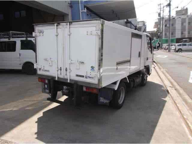 キャンター 全低床 ワイドキャブ ディーゼルターボ 両サイドワンタッチスライドドア 中温冷凍車-5度 東プレ車検証寸法468x169x197荷台内寸2940x1560x995ワンオーナー デュオニック(4枚目)