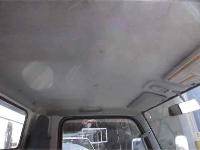 キャンター 全低床 ワイドキャブ ディーゼルターボ 両サイドワンタッチスライドドア 中温冷凍車-5度 東プレ車検証寸法468x169x197荷台内寸2940x1560x995ワンオーナー デュオニック(11枚目)