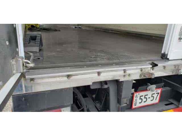 キャンター 　ワイドロング高床ディーゼルターボ　後輪ダブル　ロング中温冷凍車トプレ新明和マルチパワーゲート３．１ｔ積スタンバイモーター内寸５４００Ｘ幅２０５０Ｘ高１９９０（10枚目）