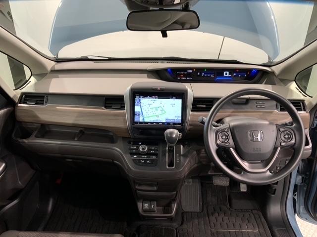 フリード Ｇ・ホンダセンシング　最長５年保証　ワンオーナ－　ナビＶＸＭ－２１７ＶＦＮｉ　ＴＶ　Ｒカメラ　ＣＤ録音　ＢＴオ－ディオ　ＤＶＤ　ＥＴＣ　ＬＥＤライト　両側電動ドア　ＶＳＡ　シ－トヒ－タ－　アルミ　スマ－トキ－　スペアキー（9枚目）