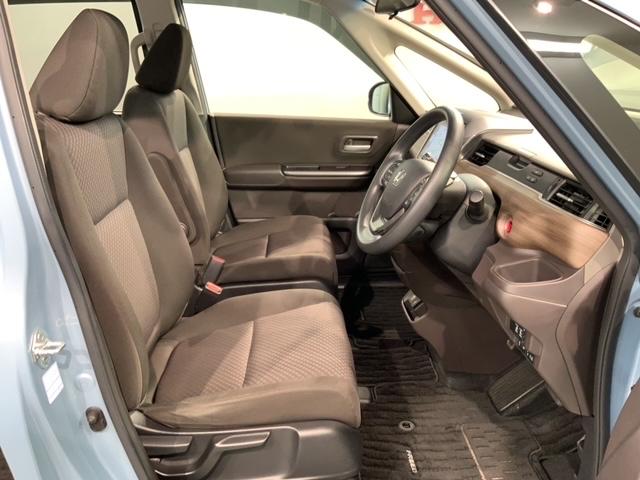 フリード Ｇ・ホンダセンシング　最長５年保証　ワンオーナ－　ナビＶＸＭ－２１７ＶＦＮｉ　ＴＶ　Ｒカメラ　ＣＤ録音　ＢＴオ－ディオ　ＤＶＤ　ＥＴＣ　ＬＥＤライト　両側電動ドア　ＶＳＡ　シ－トヒ－タ－　アルミ　スマ－トキ－　スペアキー（17枚目）