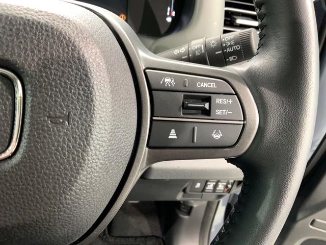 フリード クロスター H SENSING 新車保証 試乗車 ワンオ-ナ- ナビLXM-242ZFNi TV Rカメラ BTオ-ディオ ETC LEDライト 両側電動ドア VSA シ-トヒ-タ- アルミ スマ-トキ- AAC(11枚目)