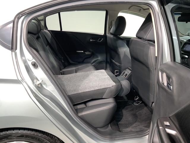 豊富に在庫を取り揃えています。軽自動車からミニバン、セダン、ＳＵＶ、話題のハイブリッド車などなど続々入荷中です！