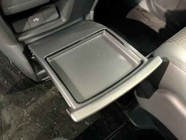 ステップワゴン モデューロXホンダセンシング 最長5年保証 ナビVXM-197VFNi TV Rカメラ CD録音 BTオ-ディオ DVD ドラレコ ETC LEDライト VSA 両側電動ドア クルコン アルミ フォグ スマートキー 盗難防止装置(27枚目)