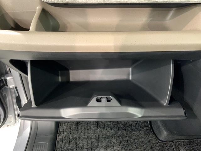 フリード エアーＥＸ　禁煙試乗車　新車保証　ワンオ－ナ－　ナビＬＸＭ－２４２ＺＦＮｉ　フルセグ　Ｒカメラ　ＢＴａｕｄｉｏ　ＥＴＣ　ＬＥＤライト　両側電動ドア　シ－トヒ－タ－　クルコン　Ｒクーラー　アルミ（27枚目）