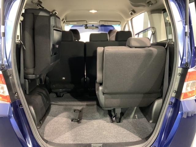 フリード Gジャストセレクション 禁煙 1年保証 ナビ フルセグ Rカメラ CD録音 BTaudio DVD ETC HID 両側電動ドア アルミ スマートキー 盗難防止装置 整備記録簿(38枚目)