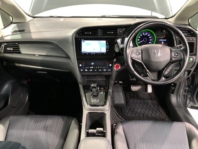 シャトル ハイブリッドZホンダセンシング 最長5年保証 ワンオ-ナ- ナビVXM-224VFi TV Rカメラ CD録音 BTオ-ディオ DVD ドラレコ ETC LEDライト VSA シ-トヒ-タ- アルミ スマ-トキ- スペアキー AAC(8枚目)