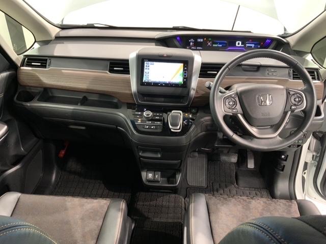 フリード＋ハイブリッド ハイブリッド・クロスターホンダセンシング　ペット臭有り　禁煙ワンオ－ナ－　最長５年保証　ナビ　ドラレコ　ＢＴａｕｄｉｏ　ＤＶＤ　フルセグ　Ｒカメラ　シ－トヒ－タ－　ＬＥＤオ－トライト　フォグライト　アルミ　フロアマット　整備記録簿（9枚目）