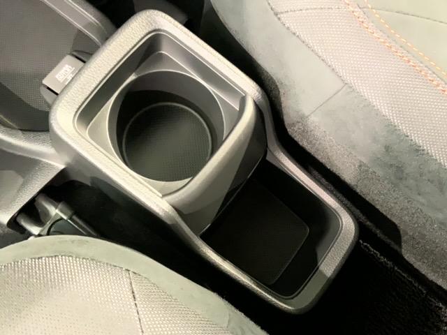 Ｎ－ＯＮＥ ＲＳ　６ＭＴ　当社禁煙試乗車　新車保証継承　８ｉｎナビ　ＢＴａｕｄｉｏ　フルセグ　ＵＳＢ接続　Ｒカメラ　シ－トヒ－タ－　ＥＴＣ　クルコン　ＬＥＤオ－トライト　フォグライト　スマ－トキ－　フロアマット（28枚目）