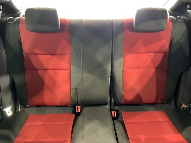 シビック タイプＲユーロ　１年保証　禁煙ワンオ－ナ－　ナビＶＸＳ－１０２ＶＳｉ　ＢＴａｕｄｉｏ　ＤＶＤ　ＣＤ録音　ＥＴＣ　ＶＳＡ　アルミ　フォグライト　キ－レスキ－　盗難防止装置　整備記録簿（32枚目）