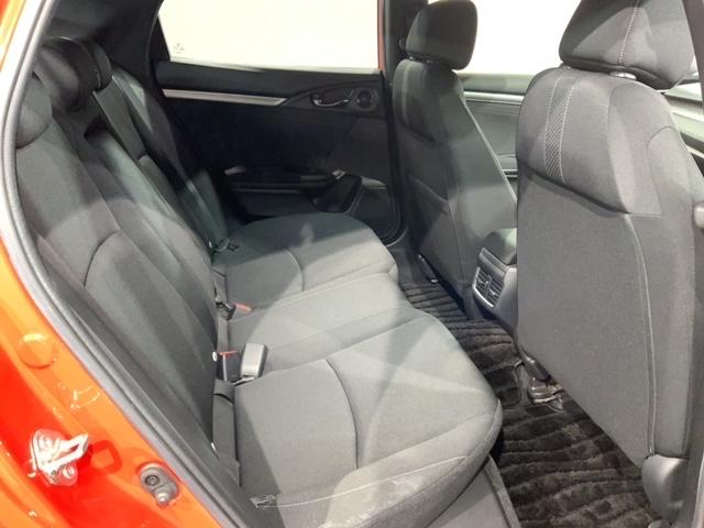 シビック ハッチバック　禁煙　１オ－ナ－　最長５年保証　ナビＶＸＭ－１９４ＶＦｉ　フルセグ　Ｒカメラ　ＢＴａｕｄｉｏ　ＤＶＤ　ＥＴＣ　ＬＥＤライト　　シ－トヒ－タ－　クルコン　アルミ　スマ－トキ－　サイドエアバッグ（18枚目）