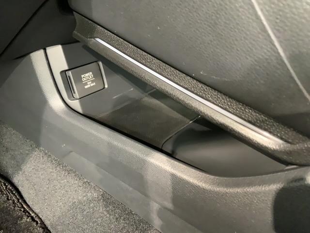 シビック ハッチバック　禁煙　１オ－ナ－　最長５年保証　ナビＶＸＭ－１９４ＶＦｉ　フルセグ　Ｒカメラ　ＢＴａｕｄｉｏ　ＤＶＤ　ＥＴＣ　ＬＥＤライト　　シ－トヒ－タ－　クルコン　アルミ　スマ－トキ－　サイドエアバッグ（26枚目）