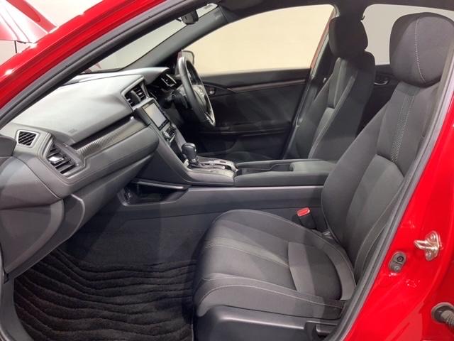 シビック ハッチバック　禁煙　１オ－ナ－　最長５年保証　ナビＶＸＭ－１９４ＶＦｉ　フルセグ　Ｒカメラ　ＢＴａｕｄｉｏ　ＤＶＤ　ＥＴＣ　ＬＥＤライト　　シ－トヒ－タ－　クルコン　アルミ　スマ－トキ－　サイドエアバッグ（30枚目）