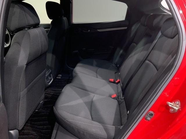 シビック ハッチバック　禁煙　１オ－ナ－　最長５年保証　ナビＶＸＭ－１９４ＶＦｉ　フルセグ　Ｒカメラ　ＢＴａｕｄｉｏ　ＤＶＤ　ＥＴＣ　ＬＥＤライト　　シ－トヒ－タ－　クルコン　アルミ　スマ－トキ－　サイドエアバッグ（31枚目）