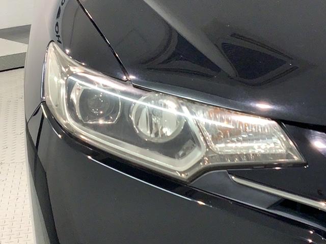 フィット ＲＳ　あんしんＰＫＧ　１年保証　ナビＶＸＭ－１５５ＶＦｉ　ＴＶ　Ｒカメラ　ＣＤ録音　ＢＴオ－ディオ　ＤＶＤ　ＥＴＣ　ＬＥＤライト　ＶＳＡ　クルコン　アルミ　スマ－トキ－　スペアキー　盗難防止装置　整備記録簿（7枚目）