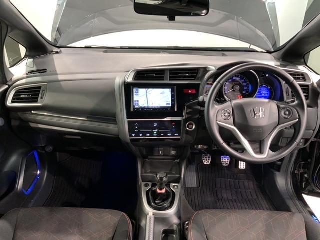 フィット ＲＳ　あんしんＰＫＧ　１年保証　ナビＶＸＭ－１５５ＶＦｉ　ＴＶ　Ｒカメラ　ＣＤ録音　ＢＴオ－ディオ　ＤＶＤ　ＥＴＣ　ＬＥＤライト　ＶＳＡ　クルコン　アルミ　スマ－トキ－　スペアキー　盗難防止装置　整備記録簿（8枚目）