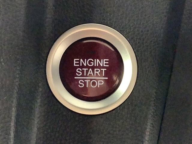 フィット ＲＳ　あんしんＰＫＧ　１年保証　ナビＶＸＭ－１５５ＶＦｉ　ＴＶ　Ｒカメラ　ＣＤ録音　ＢＴオ－ディオ　ＤＶＤ　ＥＴＣ　ＬＥＤライト　ＶＳＡ　クルコン　アルミ　スマ－トキ－　スペアキー　盗難防止装置　整備記録簿（15枚目）