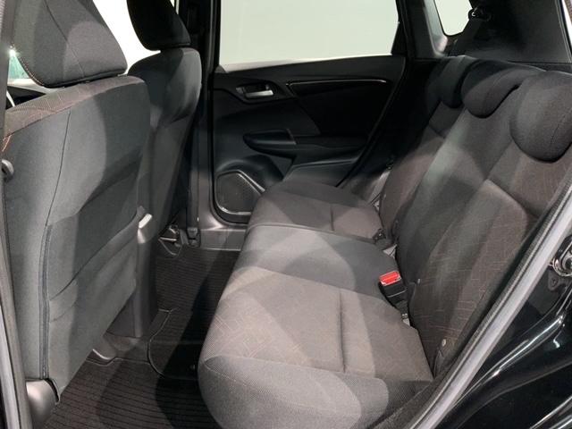 フィット ＲＳ　あんしんＰＫＧ　１年保証　ナビＶＸＭ－１５５ＶＦｉ　ＴＶ　Ｒカメラ　ＣＤ録音　ＢＴオ－ディオ　ＤＶＤ　ＥＴＣ　ＬＥＤライト　ＶＳＡ　クルコン　アルミ　スマ－トキ－　スペアキー　盗難防止装置　整備記録簿（31枚目）