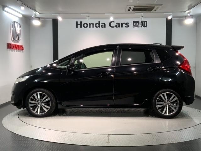 フィット ＲＳ　あんしんＰＫＧ　１年保証　ナビＶＸＭ－１５５ＶＦｉ　ＴＶ　Ｒカメラ　ＣＤ録音　ＢＴオ－ディオ　ＤＶＤ　ＥＴＣ　ＬＥＤライト　ＶＳＡ　クルコン　アルミ　スマ－トキ－　スペアキー　盗難防止装置　整備記録簿（47枚目）