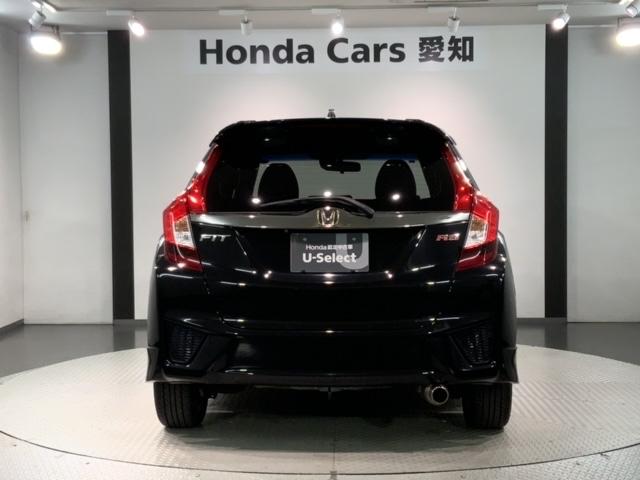 フィット ＲＳ　あんしんＰＫＧ　１年保証　ナビＶＸＭ－１５５ＶＦｉ　ＴＶ　Ｒカメラ　ＣＤ録音　ＢＴオ－ディオ　ＤＶＤ　ＥＴＣ　ＬＥＤライト　ＶＳＡ　クルコン　アルミ　スマ－トキ－　スペアキー　盗難防止装置　整備記録簿（49枚目）