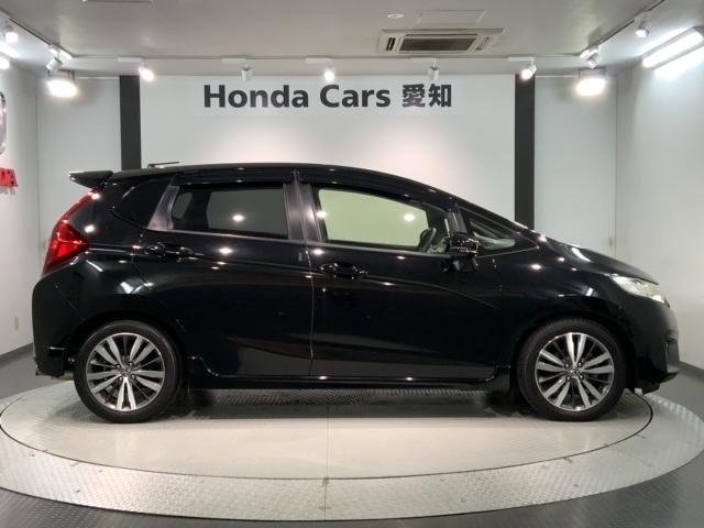 フィット ＲＳ　あんしんＰＫＧ　１年保証　ナビＶＸＭ－１５５ＶＦｉ　ＴＶ　Ｒカメラ　ＣＤ録音　ＢＴオ－ディオ　ＤＶＤ　ＥＴＣ　ＬＥＤライト　ＶＳＡ　クルコン　アルミ　スマ－トキ－　スペアキー　盗難防止装置　整備記録簿（51枚目）