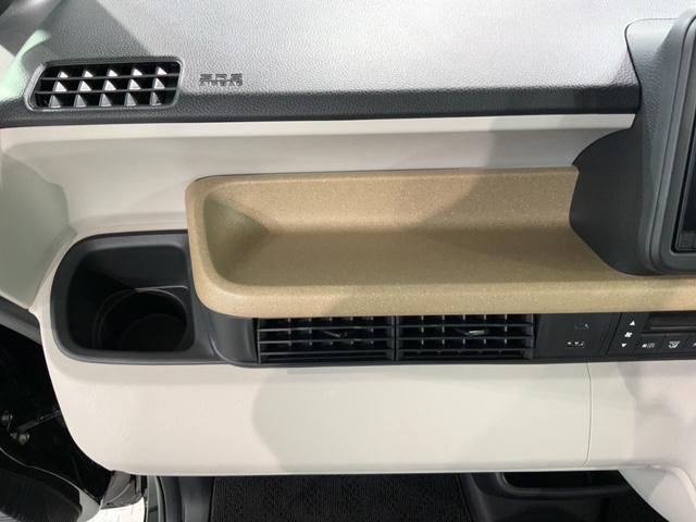 Ｎ－ＢＯＸ ベースグレード　禁煙試乗車新車保証継承ＢＴａｕｄｉｏ８ｉｎナビＲカメラＬＥＤシートヒーターＥＴＣクルコンＶＳＡサイドエアバッグ片側電動ドア　ＢＬＵＥＴＯＯＴＨ　衝突軽減システム　スマートキ－　車線維持支援システム（25枚目）