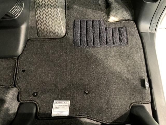 Ｎ－ＢＯＸカスタム Ｇ・Ｌパッケージ　いまコレ＋新品マット付　あんしんＰＫＧ　１年保証　ワンオ－ナ－　ナビＶＸＭ－１５２ＶＦｉ　ＴＶ　Ｒカメラ　ＣＤ録音　ＢＴオ－ディオ　ＤＶＤ　シ－トヒ－タ－　ＨＩＤ　両側電動ドア　ＶＳＡ　アルミ　ＡＡＣ（5枚目）