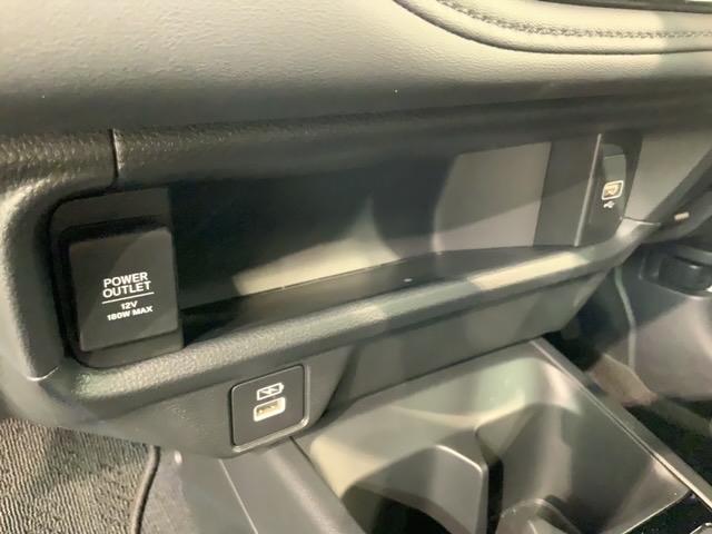 ＷＲ－Ｖ Ｚブラックスタイル　Ｈ　ＳＥＮＳＩＮＧ　新車保証　試乗車　ワンオ－ナ－　ナビＬＸＭ－２４５ＺＦＥｉ　ＴＶ　Ｒカメラ　ＢＴオ－ディオ　ＬＥＤライト　ＶＳＡクルコン　アルミ　スマ－トキ－　スペアキ－盗難防止装置整備記録簿（28枚目）