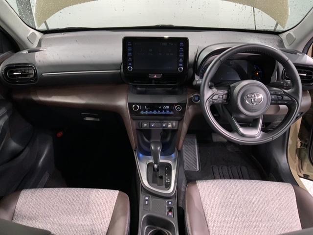 ヤリスクロス Ｚ　最長５年保証　禁煙　ディスプレイオ－ディオ　マルチビュ－　ＢＴａｕｄｉｏ　Ｒカメラ　ドラレコ　パワ－シ－ト　シ－トヒ－タ－　ＥＴＣ　クルコン　ＬＥＤオ－トライト　純正アルミ（7枚目）