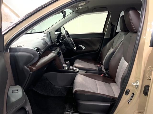 ヤリスクロス Ｚ　最長５年保証　禁煙　ディスプレイオ－ディオ　マルチビュ－　ＢＴａｕｄｉｏ　Ｒカメラ　ドラレコ　パワ－シ－ト　シ－トヒ－タ－　ＥＴＣ　クルコン　ＬＥＤオ－トライト　純正アルミ（30枚目）