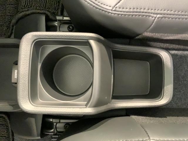 Ｎ－ＯＮＥ オリジナル　当社禁煙試乗車　新車保証継承　８ｉｎナビ　ＢＴａｕｄｉｏ　ＵＳＢ接続　フルセグ　Ｒカメラ　ＥＴＣ　クルコン　ＬＥＤオ－トライト　サイドエアバッグ　フロアマット（29枚目）