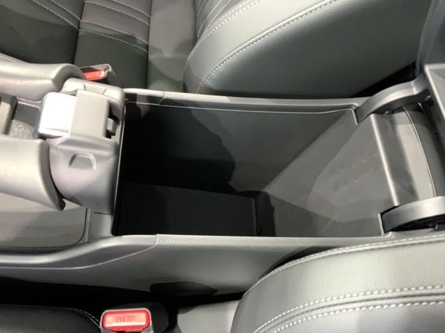 ＺＲ－Ｖ ｅ：ＨＥＶＺ　当社禁煙試乗車　新車保証継承　ナビ　マルチビュ－　ＢＴａｕｄｉｏ　ＵＳＢ接続　フルセグ　Ｒカメラ　パワ－シ－ト　シ－トヒ－タ－　ＥＴＣ　クルコン　ＬＥＤオ－トライト　アルミ（29枚目）