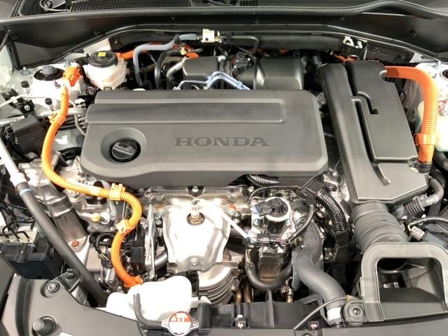 ＺＲ－Ｖ ｅ：ＨＥＶＺ　当社禁煙試乗車　新車保証継承　ナビ　マルチビュ－　ＢＴａｕｄｉｏ　ＵＳＢ接続　フルセグ　Ｒカメラ　パワ－シ－ト　シ－トヒ－タ－　ＥＴＣ　クルコン　ＬＥＤオ－トライト　アルミ（44枚目）