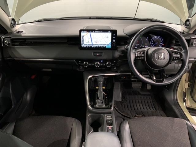 ヴェゼル ｅ：ＨＥＶＺ　Ｈ　ＳＥＮＳＩＮＧ　最長５年保証　ワンオ－ナ－　純正ナビ　ＴＶ　Ｒカメラ　マルチビュ－　ＢＴオ－ディオ　ＥＴＣ　ＬＥＤライト　ＶＳＡ　シ－トヒ－タ－　クルコン　アルミ　スマ－トキ－　スペアキ－　ＡＡＣ（9枚目）