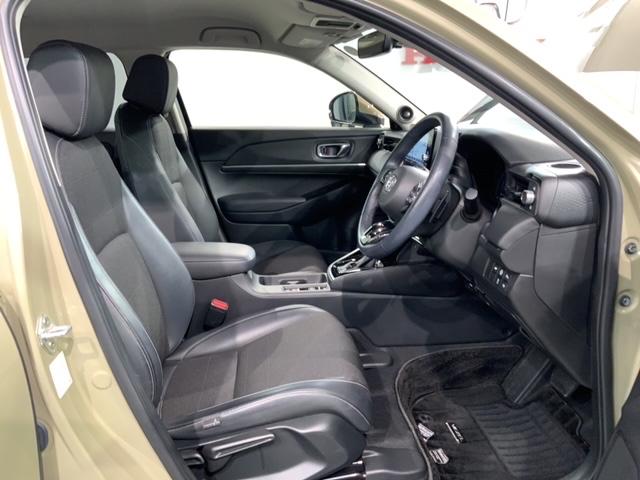 ヴェゼル ｅ：ＨＥＶＺ　Ｈ　ＳＥＮＳＩＮＧ　最長５年保証　ワンオ－ナ－　純正ナビ　ＴＶ　Ｒカメラ　マルチビュ－　ＢＴオ－ディオ　ＥＴＣ　ＬＥＤライト　ＶＳＡ　シ－トヒ－タ－　クルコン　アルミ　スマ－トキ－　スペアキ－　ＡＡＣ（17枚目）